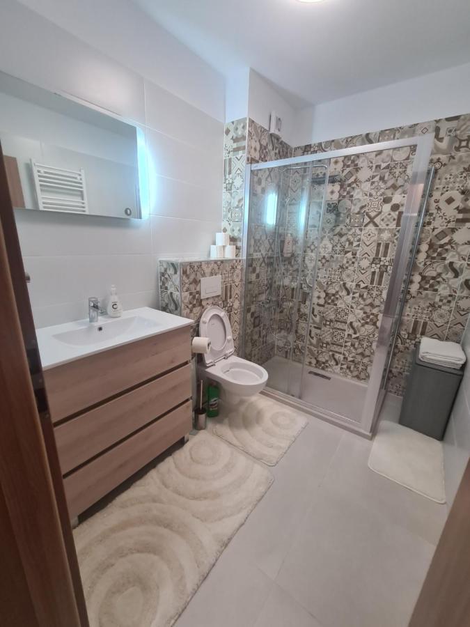 Ghencea 158 L2.2 Apartment *